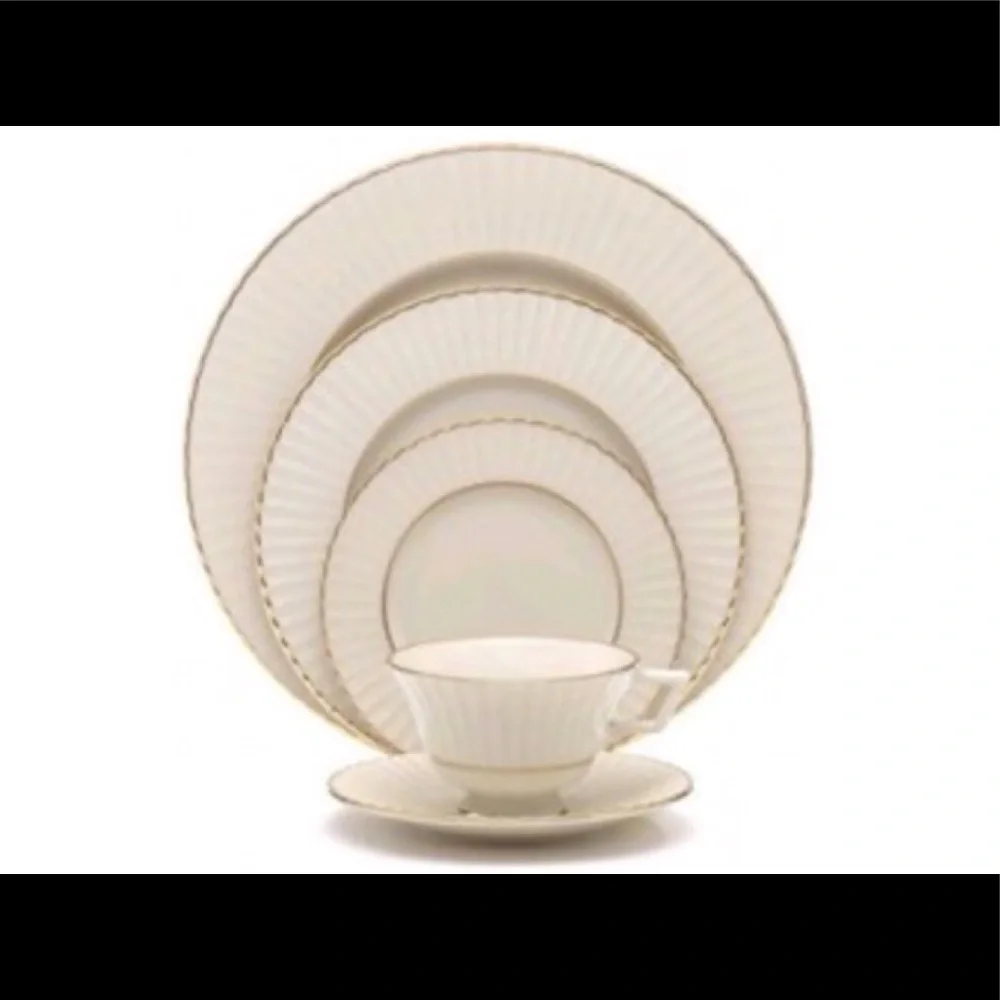 LENOX CITATION GOLD 5‎ PIECES VINTAGE DINNER .